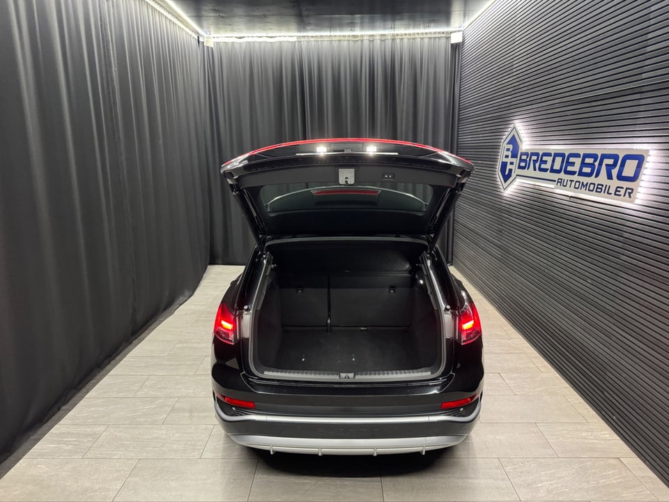 Audi Q4 e-tron 45 S-line 5d