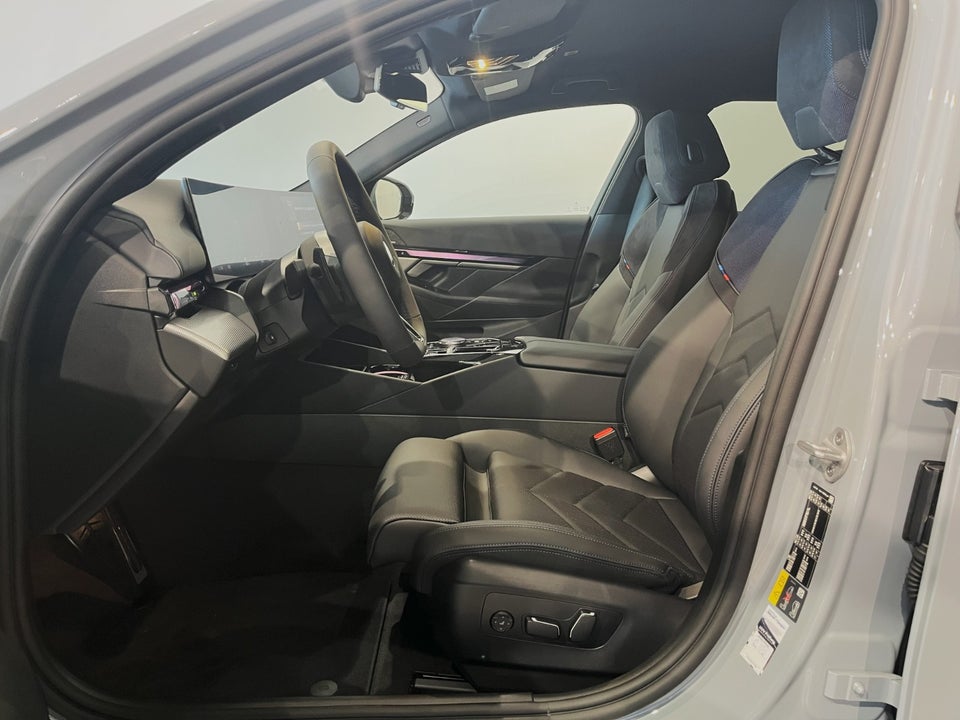 BMW i5 eDrive40 Touring M-Sport 5d