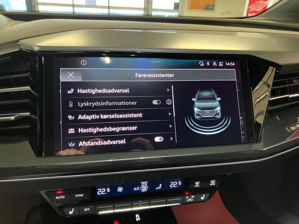 Audi Q4 e-tron 40 S-line 5d