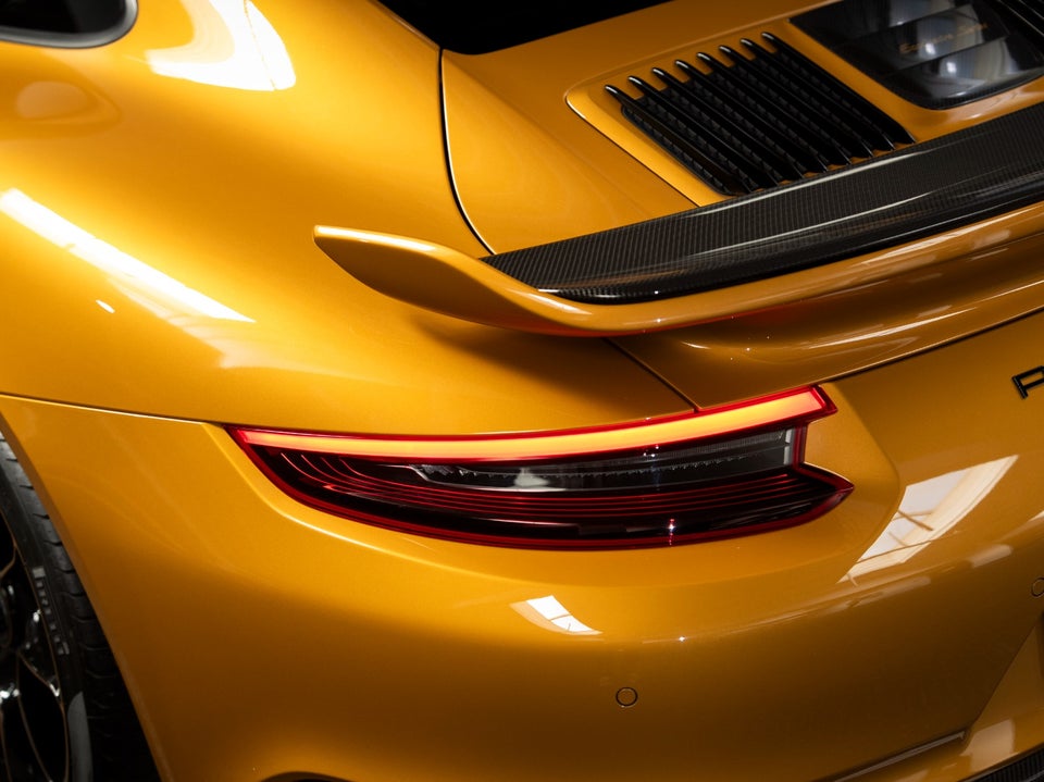 Porsche 911 Turbo S 3,8 Coupé Exclusive PDK 2d