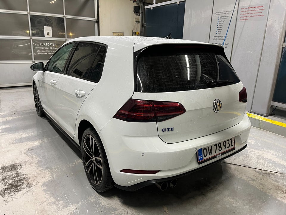 VW Golf VII 1,4 GTE DSG 5d