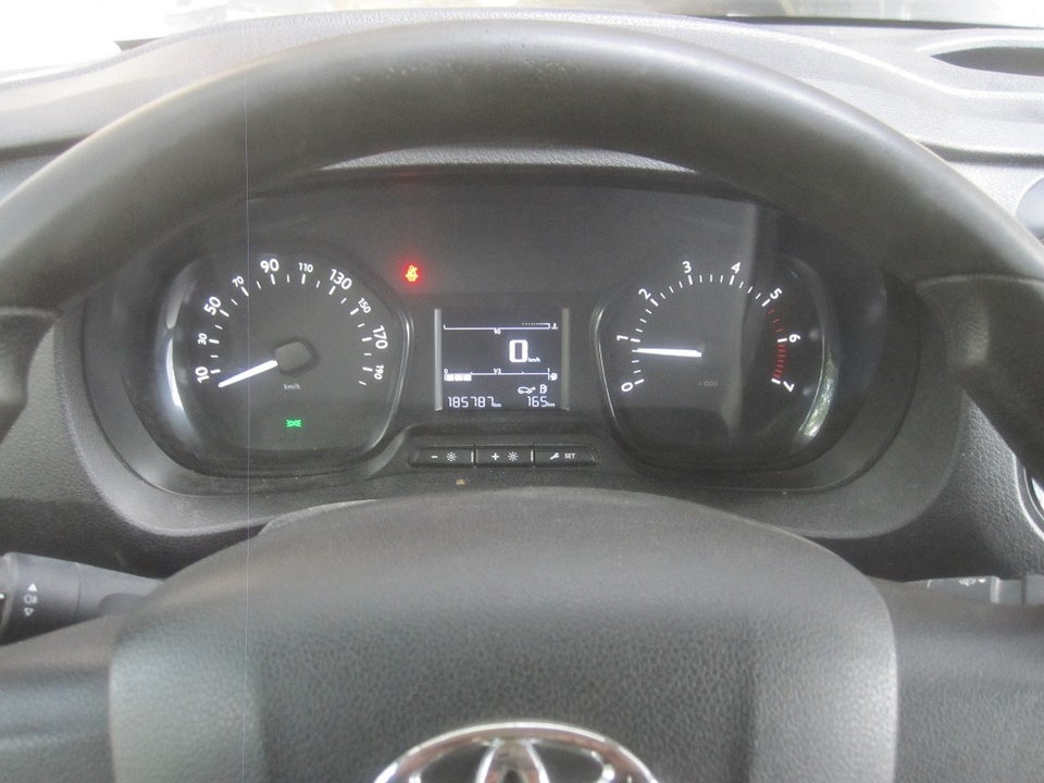 Toyota ProAce 2,0 D 120 Long Comfort 5d