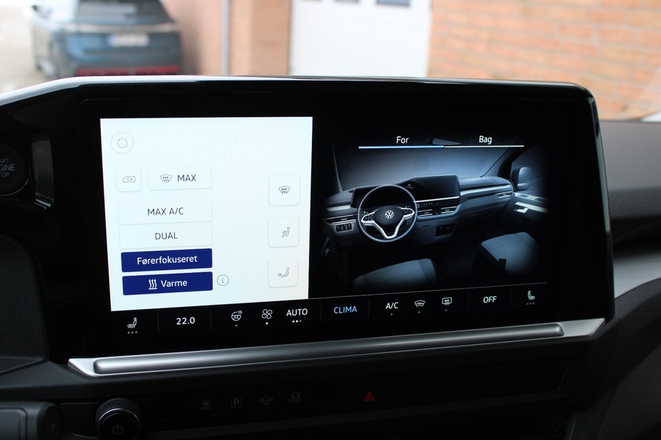 VW e-Caravelle 64 Life SWB