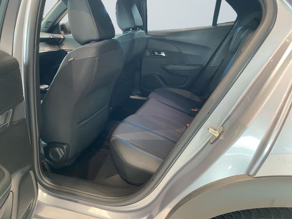 Peugeot e-2008 50 Allure Pack 5d