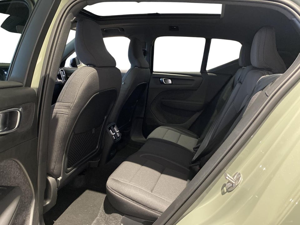 Volvo XC40 ReCharge Extended Range Ultimate 5d