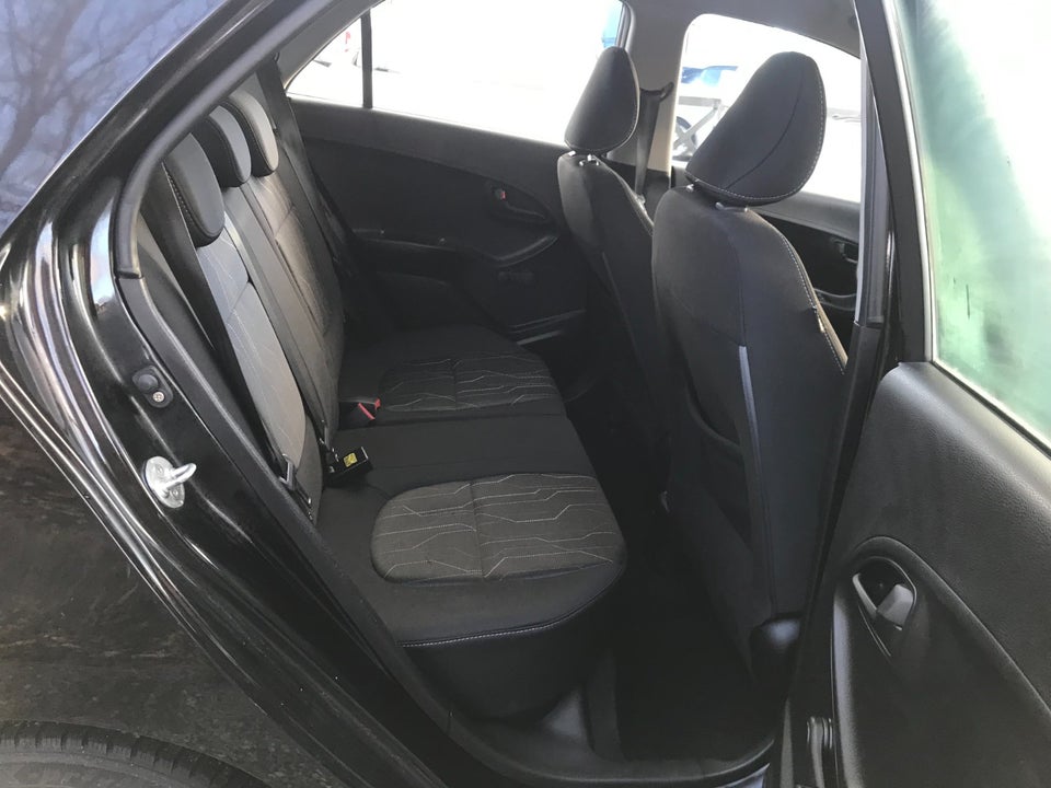 Kia Picanto 1,0 World Cup Eco Clim 5d