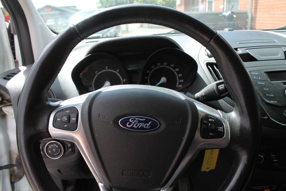 Ford Transit Courier 1,5 TDCi 100 Limited