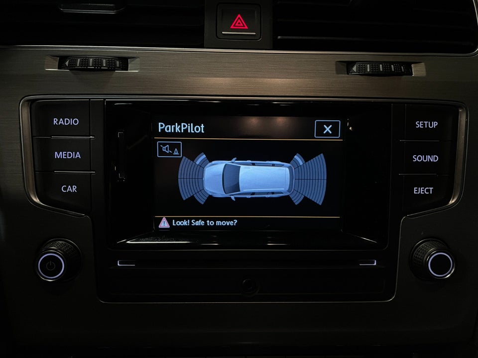 VW Golf VII 1,4 TSi 122 Comfortline Variant DSG BM 5d