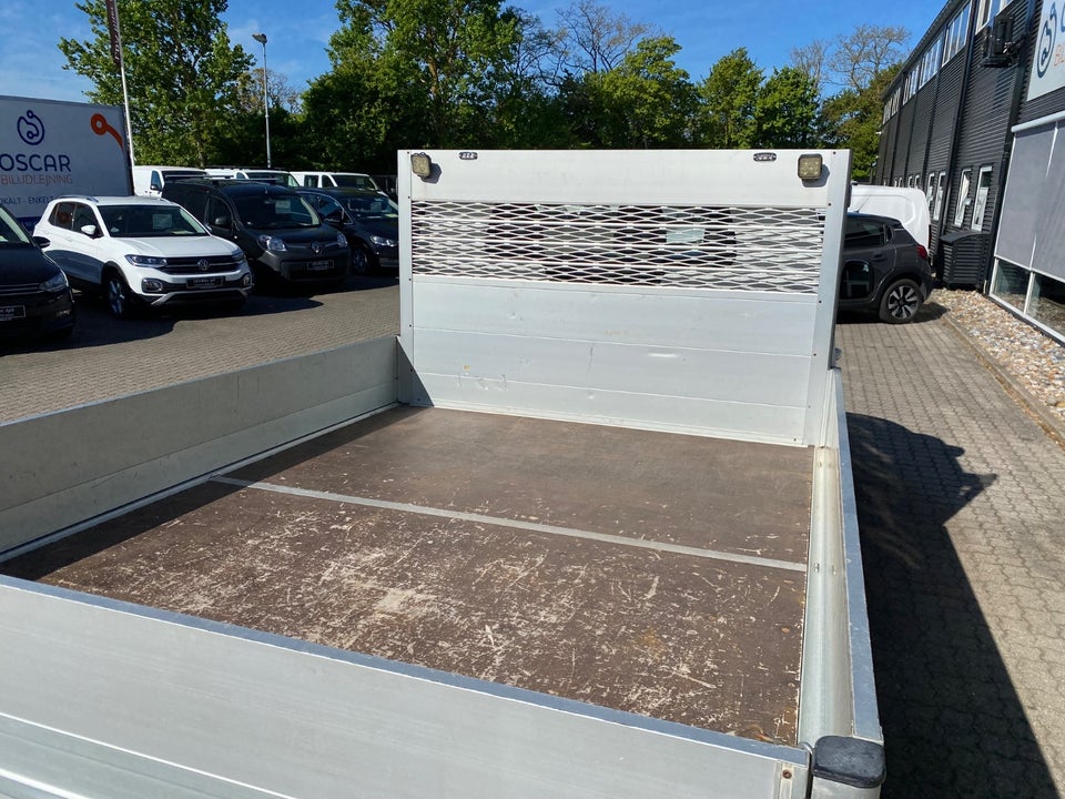 Peugeot Expert 2,0 BlueHDi 144 L2 Chassis 2d