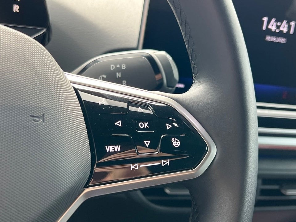 VW ID.4 77 Pro 4Motion 5d