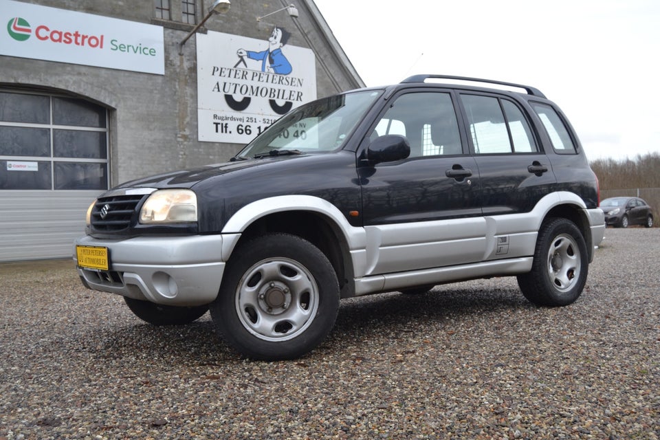 Suzuki Grand Vitara 2,0 GL Van 5d
