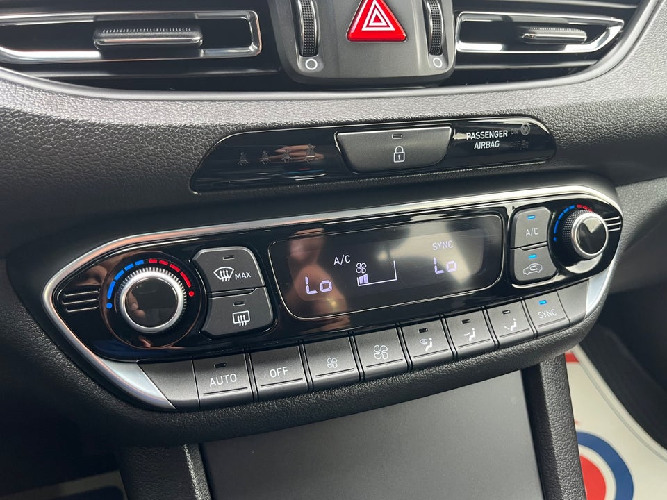 Hyundai i30 1,0 T-GDi Advanced DCT 5d