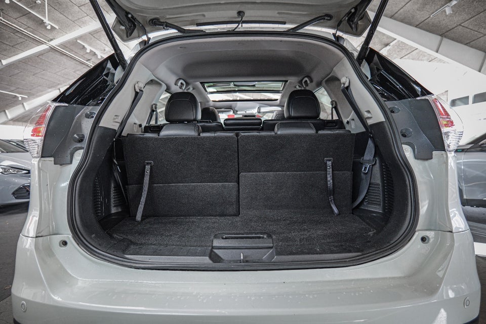 Nissan X-Trail 1,6 Dig-T 163 Tekna 7prs 5d