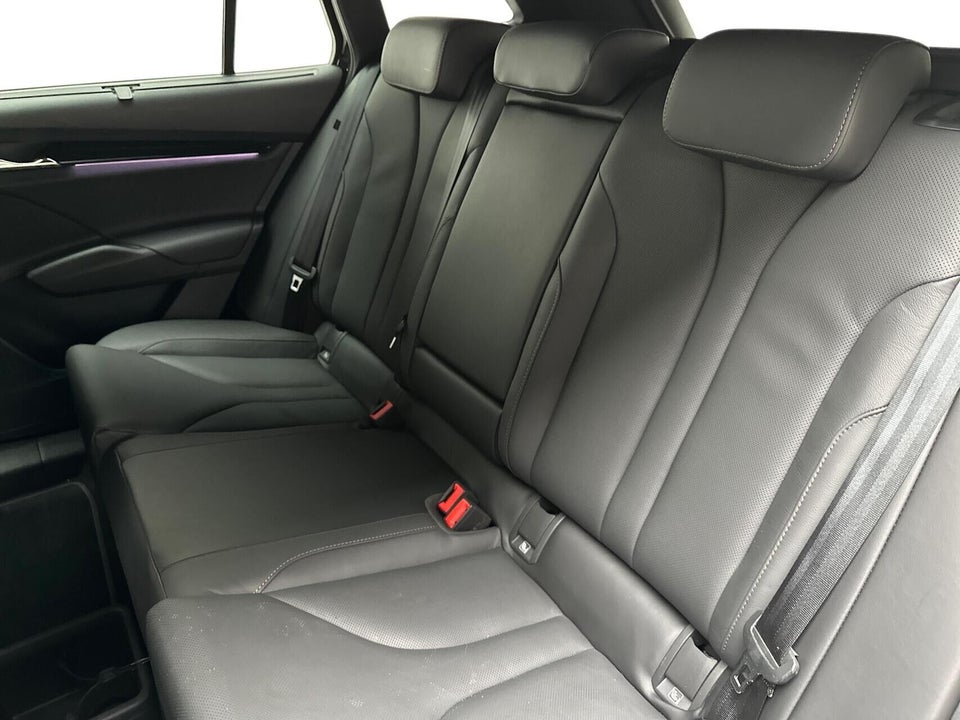 Skoda Enyaq 85x iV Laurin & Klement 5d