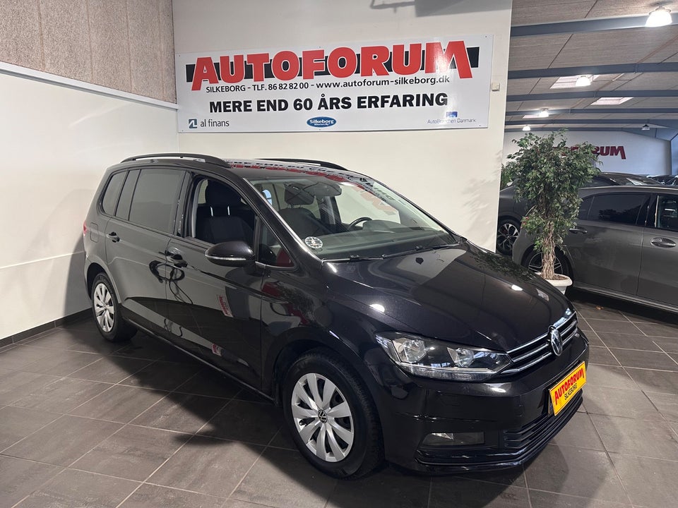 VW Touran 2,0 TDi 150 Comfortline DSG Van 5d