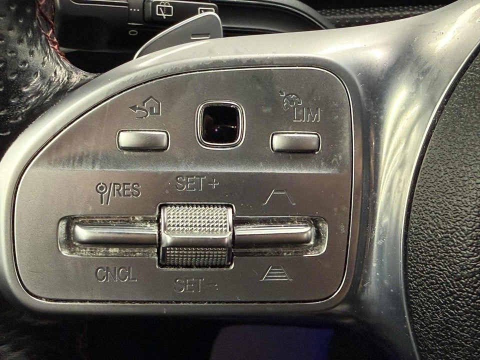 Mercedes A250 e 1,3 AMG Line aut. 5d