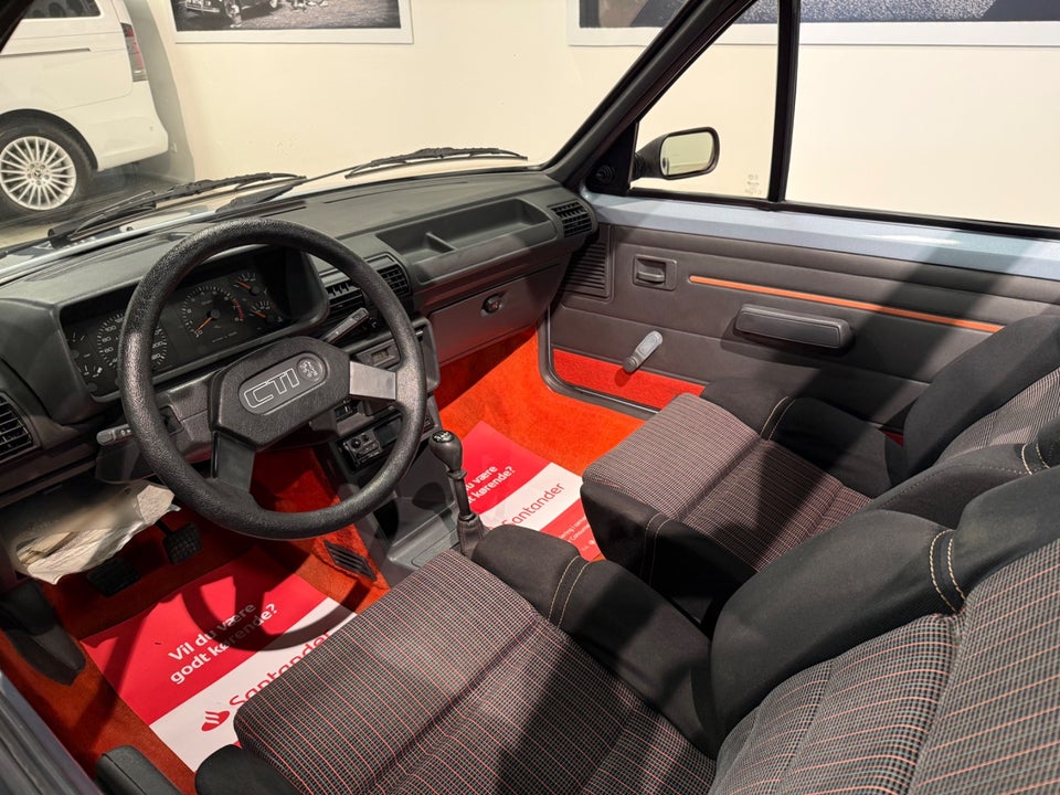 Peugeot 205 1,6 CTi Cabriolet 2d