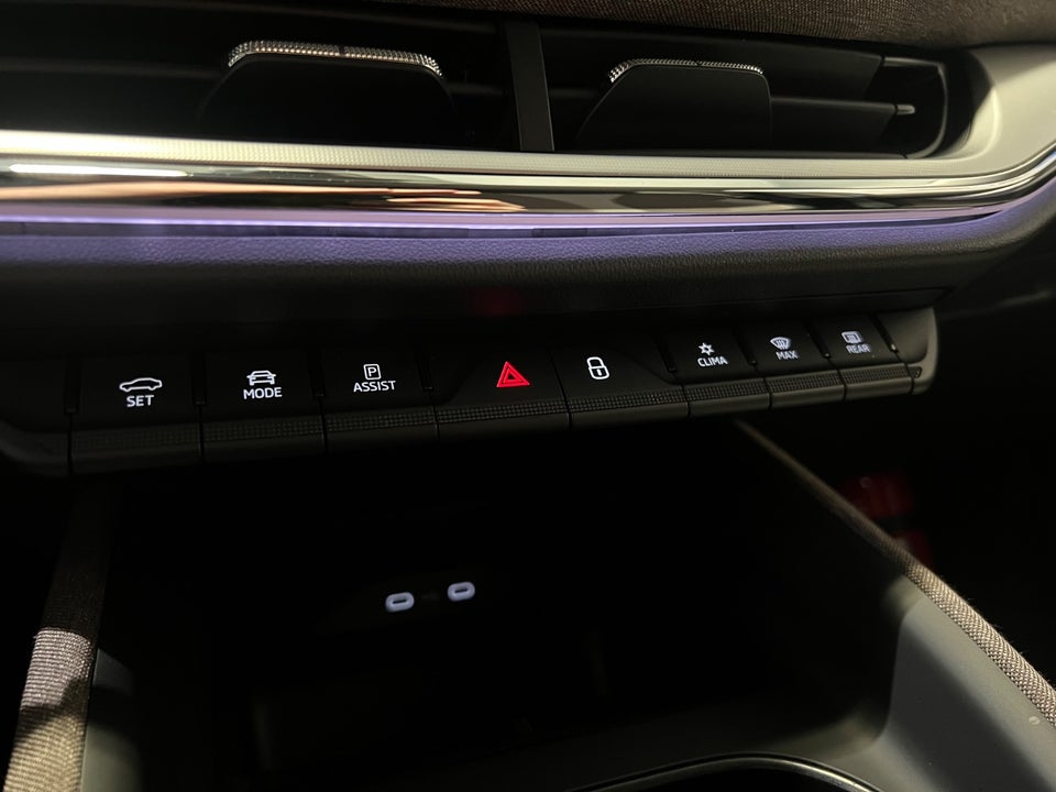 Skoda Enyaq 60 iV Lodge 5d