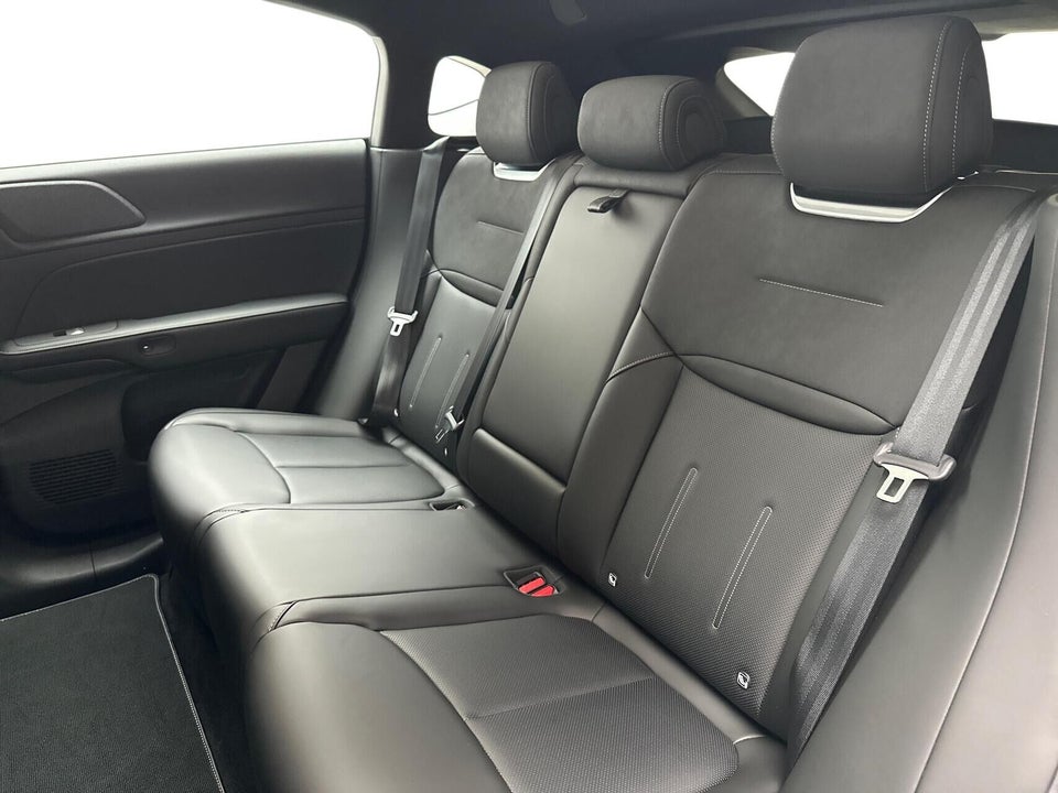 Xpeng G6 Performance 5d