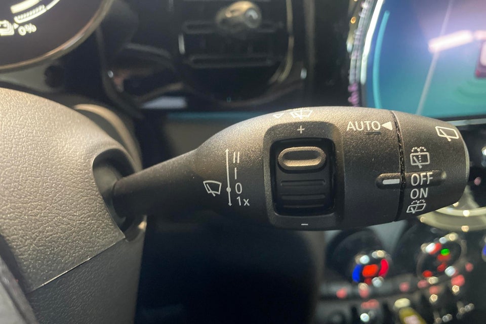 MINI Cooper SE Classic Trim 3d