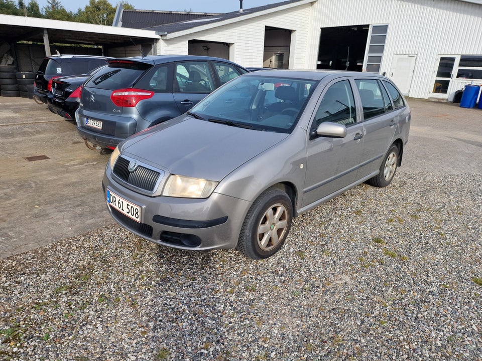 Skoda Fabia 1,4 TDi 80 Ambiente Combi 5d