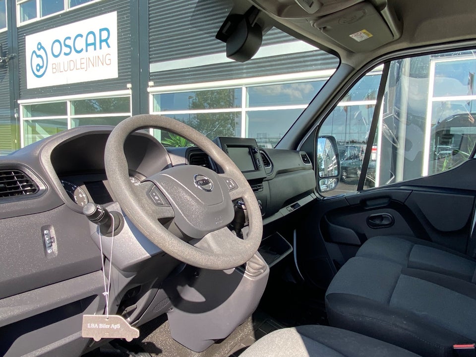Nissan Interstar 2,3 dCi 150 L2H2 Acenta Van
