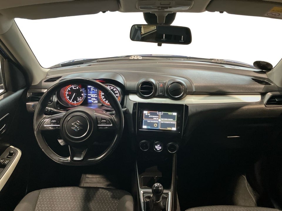 Suzuki Swift 1,0 Boosterjet SHVS Exclusive 5d