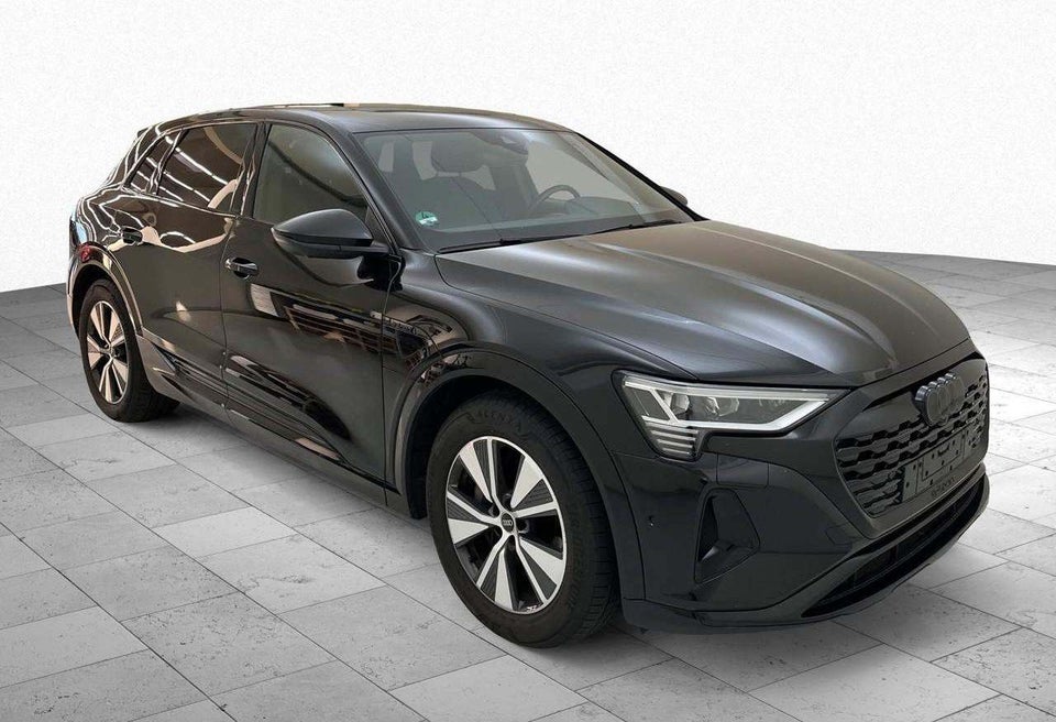 Audi Q8 e-tron 50 Advanced quattro 5d