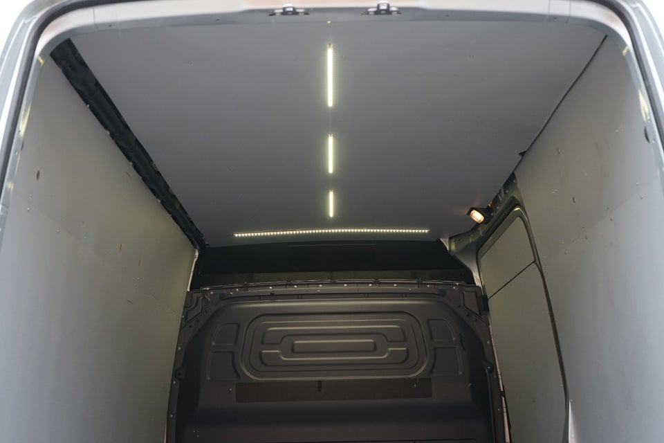 Mercedes Sprinter 316 2,2 CDi A2 Kassevogn aut. RWD