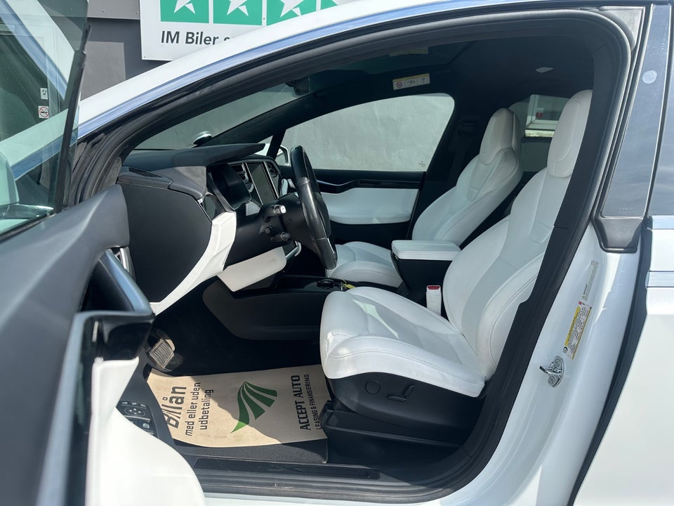 Tesla Model X 90D 5d