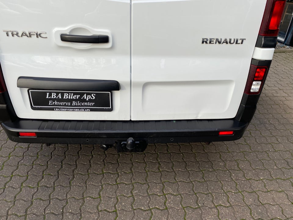 Renault Trafic T29 2,0 dCi 120 L2H1