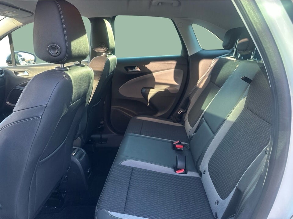 Opel Crossland X 1,2 T 110 Impress 5d