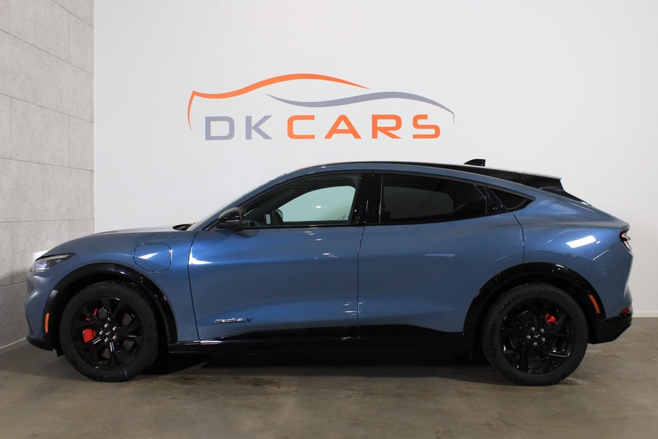 Ford Mustang Mach-E 98 Premium Extended Range 5d