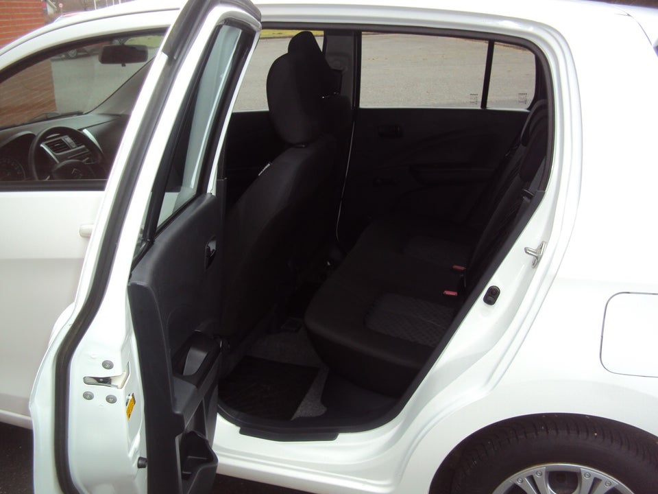 Suzuki Celerio 1,0 Dualjet Club 5d