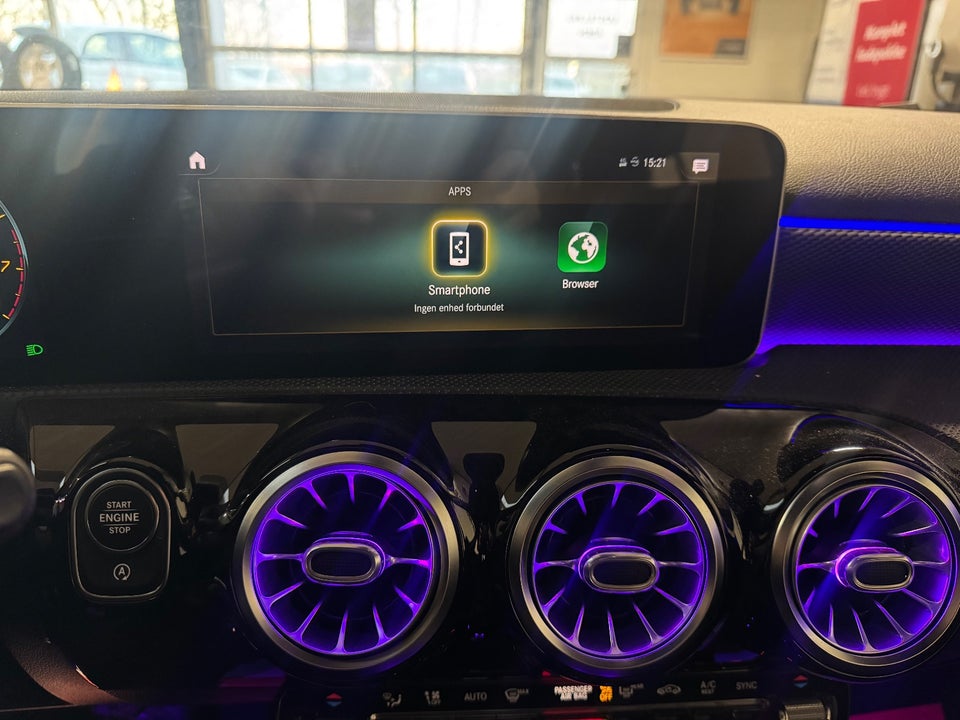 Mercedes A200 1,3 Progressive Premium aut. 5d