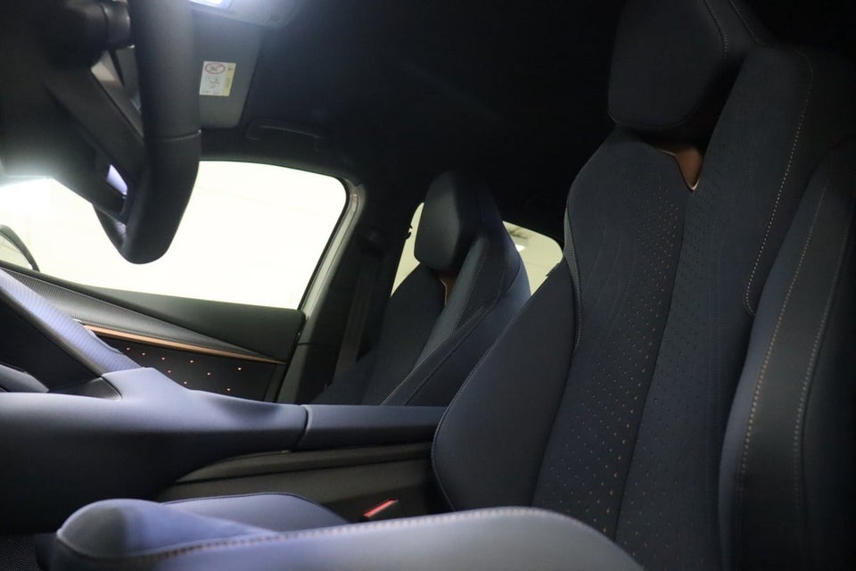 Cupra Tavascan 77 Adrenaline 5d