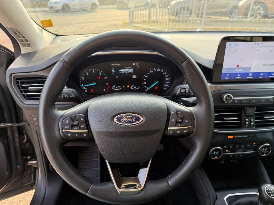 Ford Focus 1,5 EcoBoost Titanium Business stc. 5d