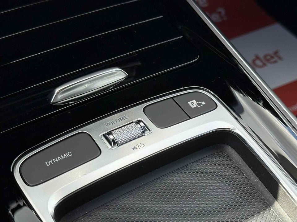 Mercedes EQB300 AMG Line 4Matic 5d