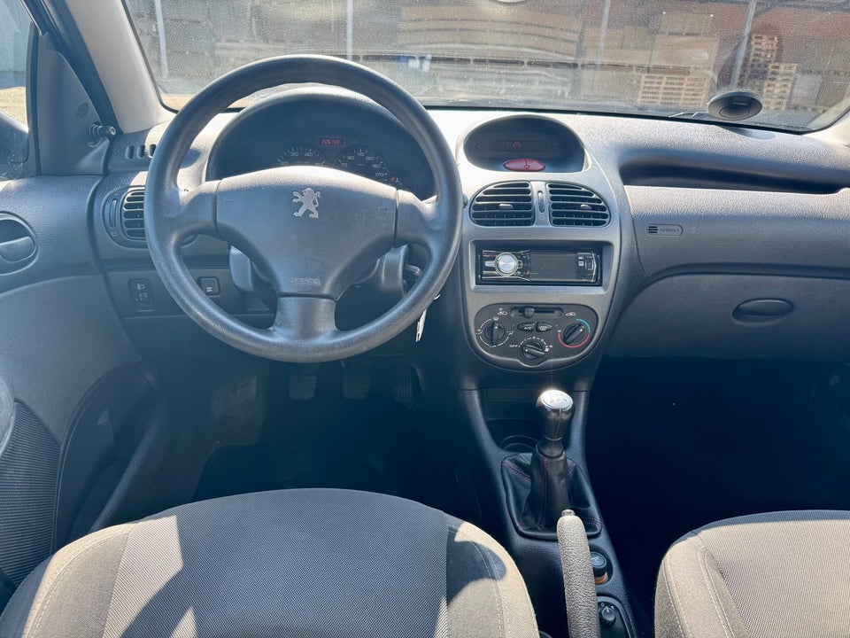 Peugeot 206 1,4 Edition 5d