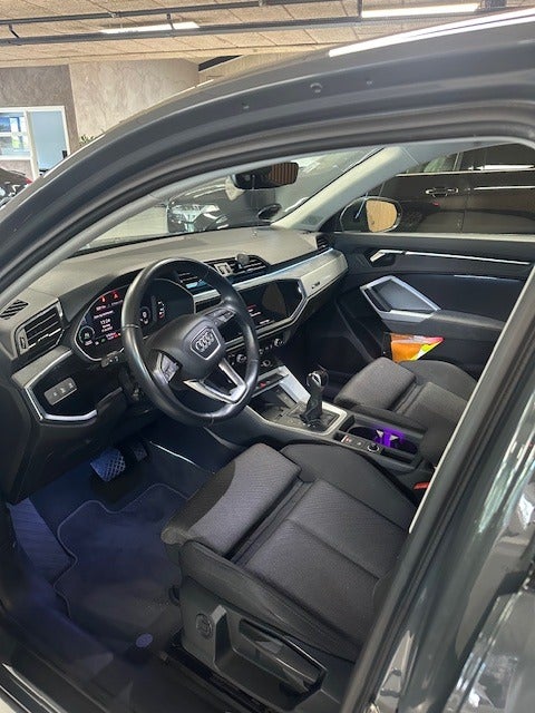 Audi Q3 45 TFSi e Attitude plus Sportback S-tr. 5d