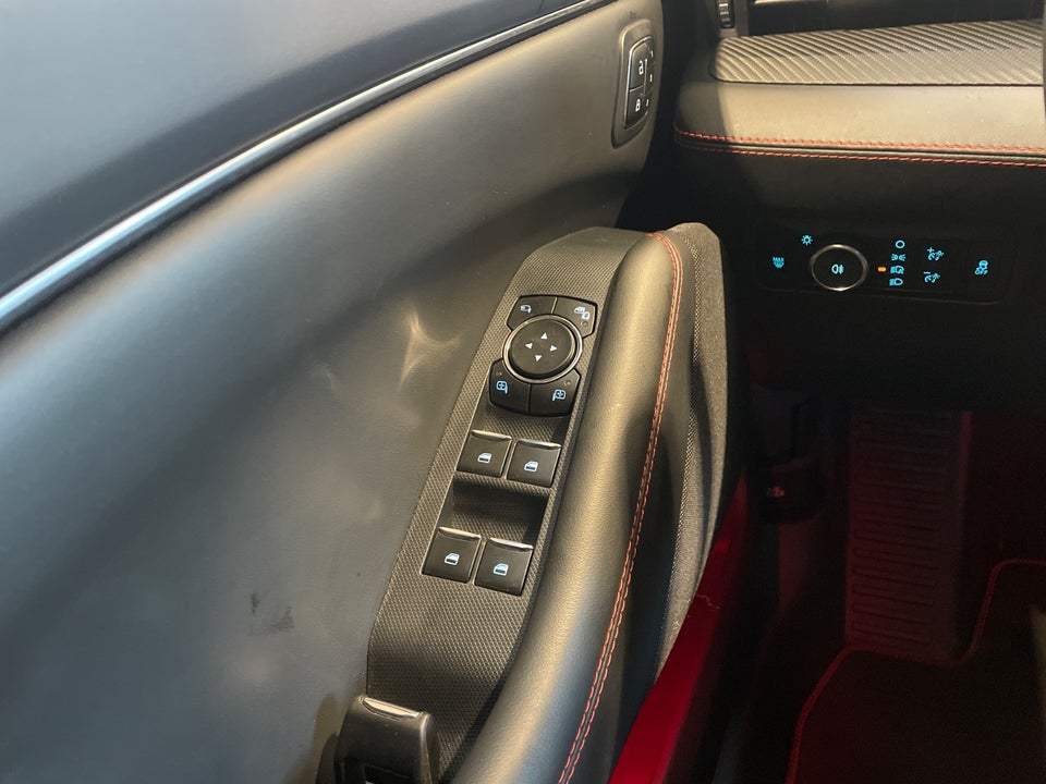 Ford Mustang Mach-E 98 Premium Extended Range 5d