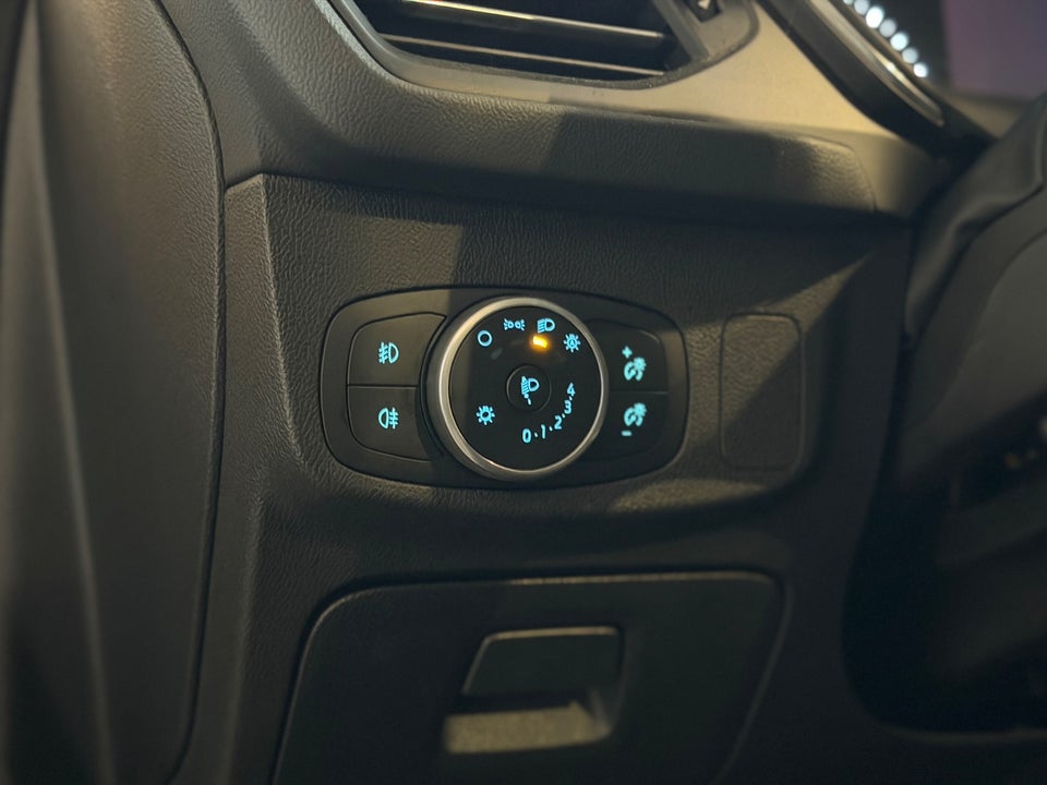 Ford Focus 1,0 EcoBoost Titanium aut. 5d