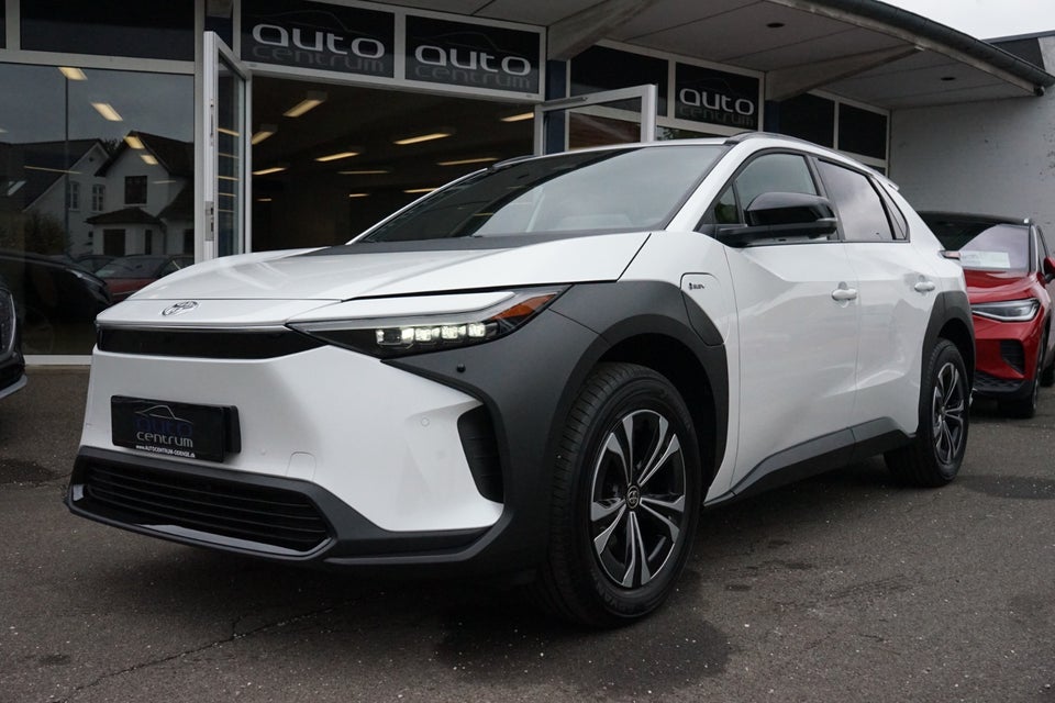 Toyota bZ4X Prestige 5d