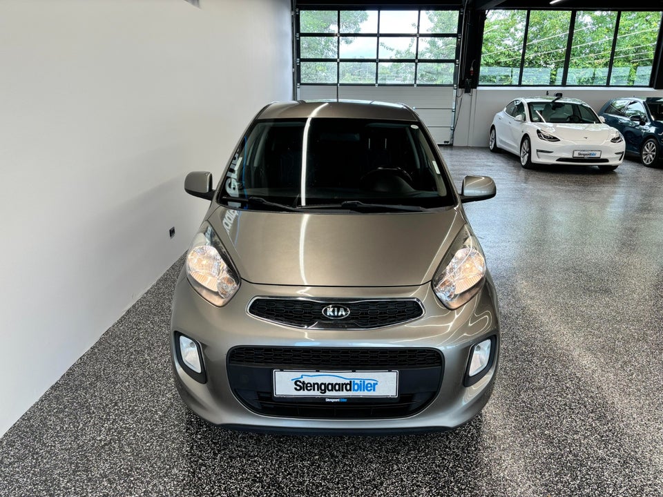 Kia Picanto 1,0 Attraction 5d