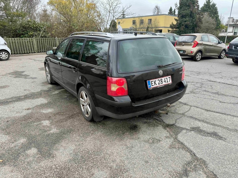 VW Passat 1,8 T 150 Variant 5d