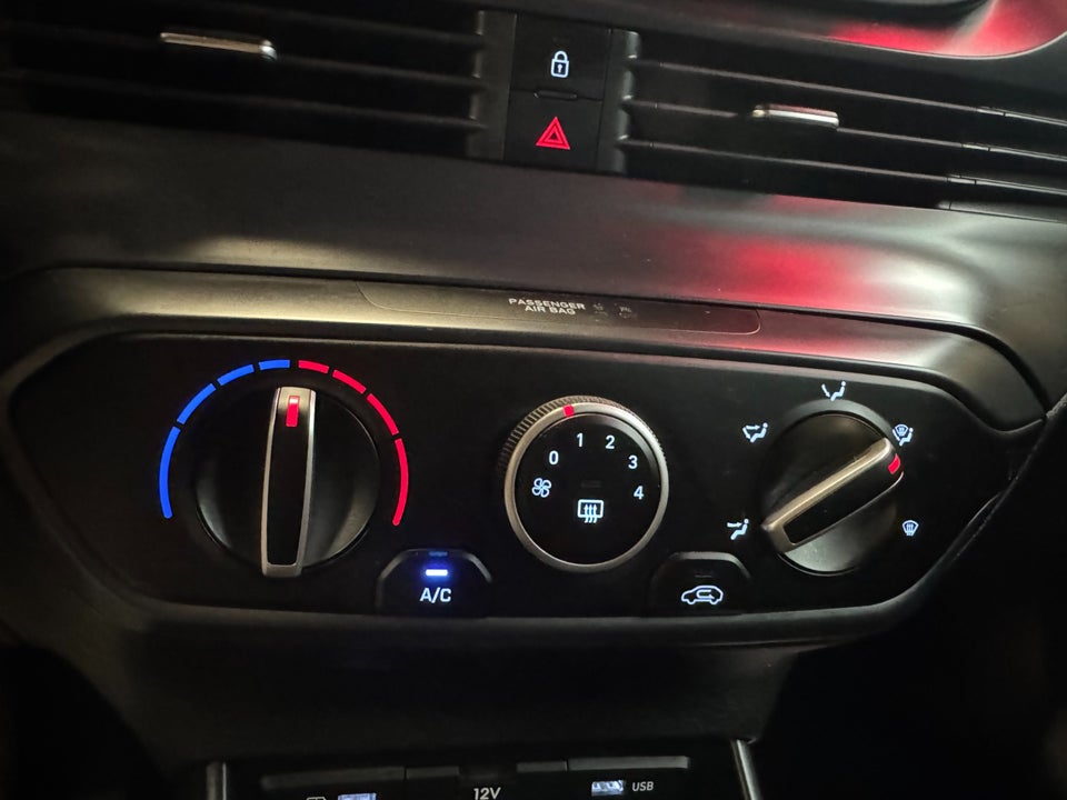 Hyundai i20 1,0 T-GDi Essential 5d