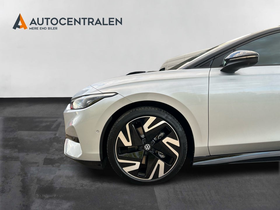 VW ID.7 86 Style S Tourer 5d