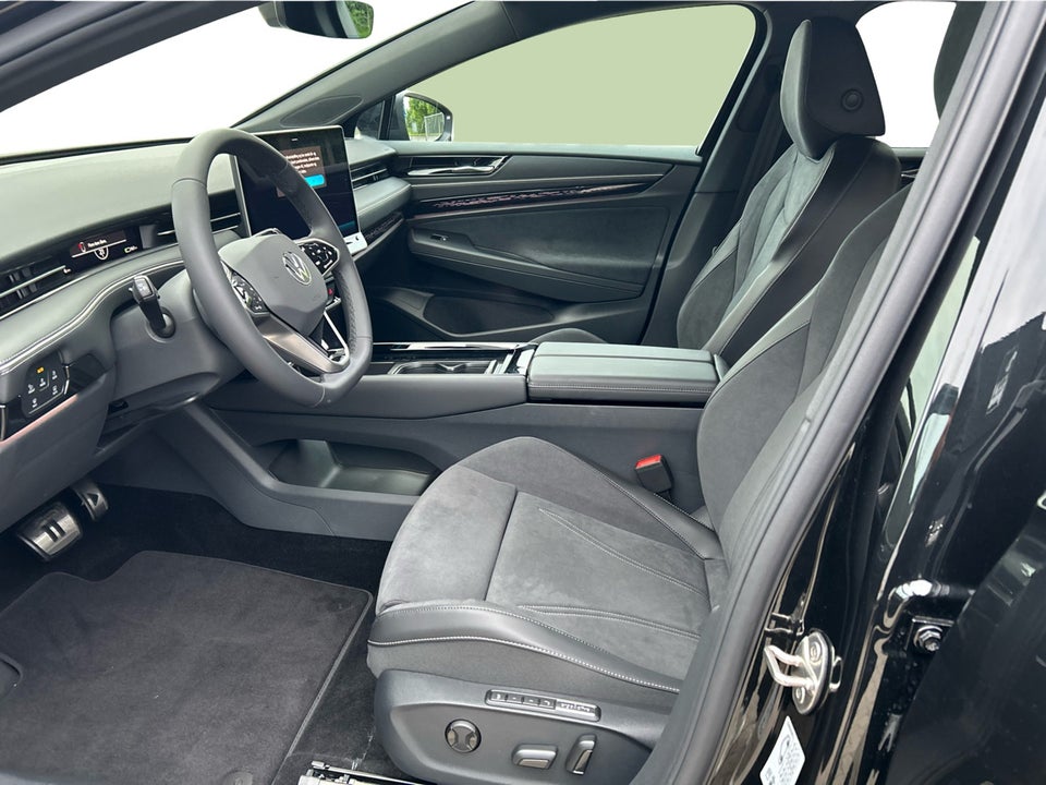 VW ID.7 86 Style S Tourer 5d