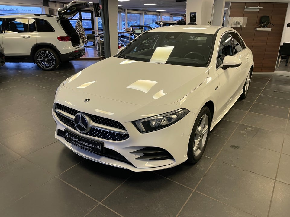 Mercedes A250 e 1,3 AMG Line aut. 4d