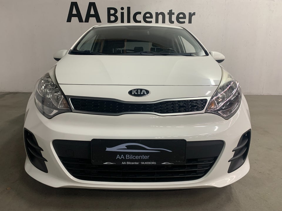 Kia Rio 1,1 CRDi 75 Intro Edition 5d